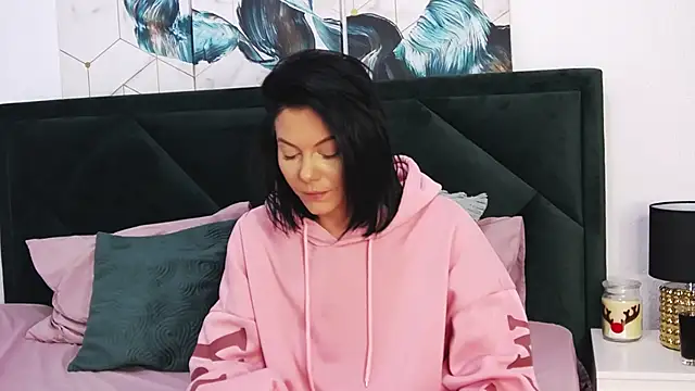 tanyagrey online show from December 13, 2024, 8:30 am