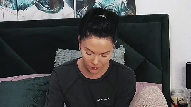 tanyagrey online show from December 29, 2024, 8:00 am