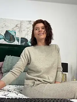 tanyagrey online show from February 3, 2025, 7:29 am