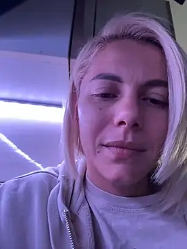 tanyagrey online show from May 5, 2026, 6:54 am