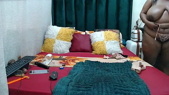 GaggingQueenxx online show from September 9, 2025, 5:07 am