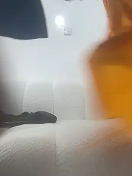 Snapshot of monic421 chatting on April 2, 2026, 7:28 am monic421 online show from April 2, 2026, 7:28 am