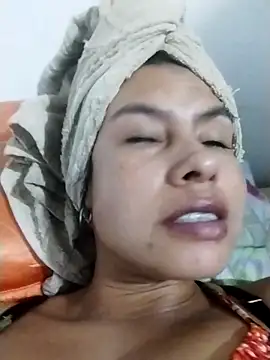 Alanagracia online show from January 5, 2025, 11:33 pm