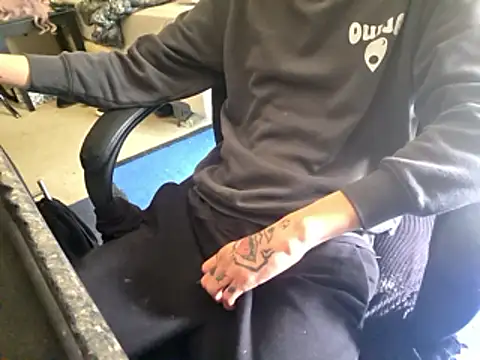 Migaruo online show from March 26, 2026, 6:13 pm