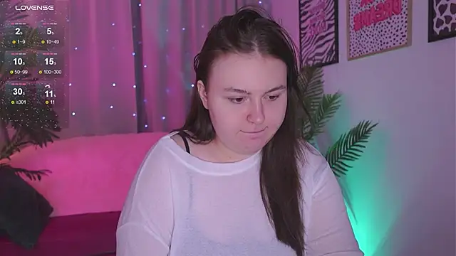 Snapshot of Mia__Peach chatting on March 20, 2025, 3:02 am Mia Peach online show from March 20, 2025, 3:02 am