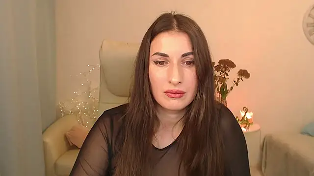 MaryMalory11 online show from November 2, 2025, 5:26 pm