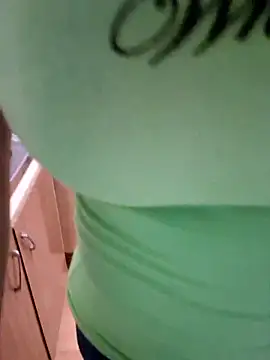 lamorbosa37 online show from September 16, 2025, 6:42 pm