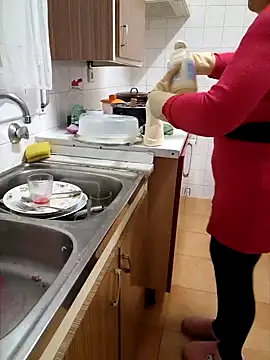 lamorbosa37 online show from November 6, 2025, 5:25 pm