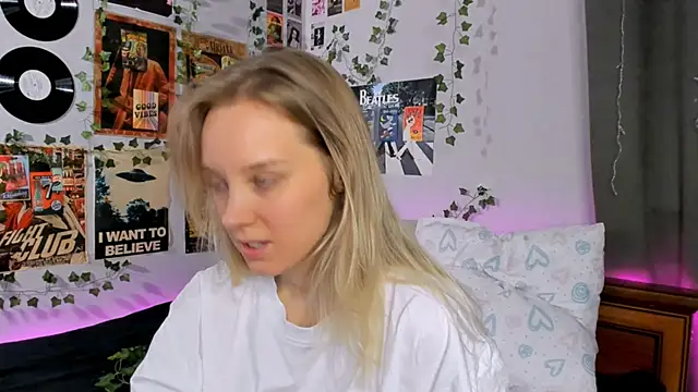 AliciaParkerf online show from December 14, 2024, 8:40 pm