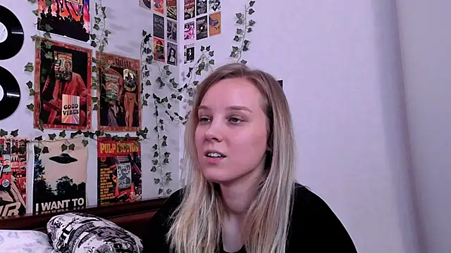 AliciaParkerf online show from December 24, 2024, 3:27 am