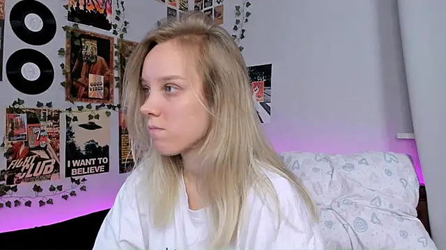 AliciaParkerf online show from December 26, 2024, 8:53 pm