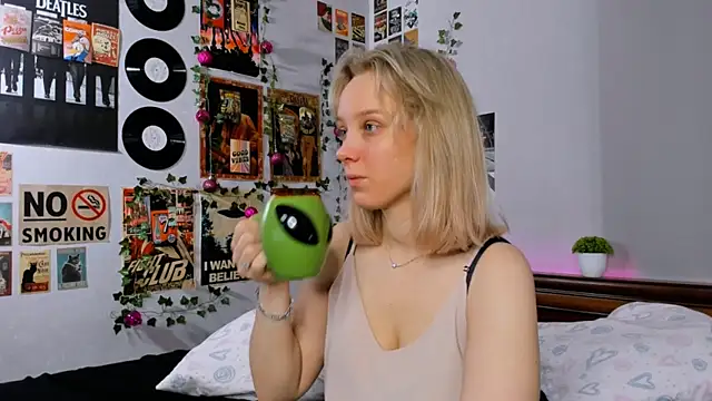 AliciaParkerf online show from January 28, 2025, 8:26 pm