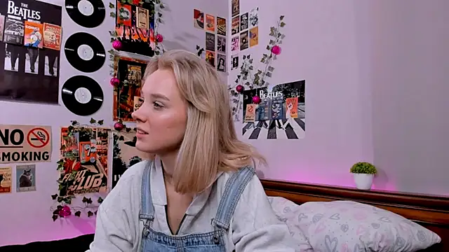 AliciaParkerf online show from January 30, 2025, 2:49 am