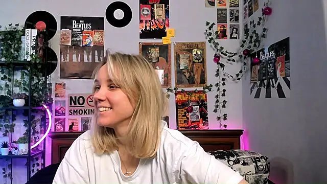 AliciaParkerf online show from March 16, 2025, 8:43 pm