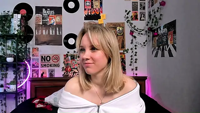 AliciaParkerf online show from March 17, 2025, 3:36 am