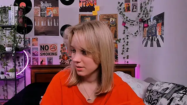 AliciaParkerf online show from March 22, 2025, 12:06 am