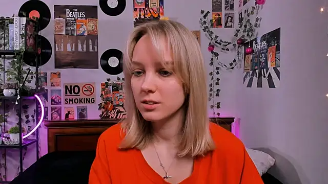 AliciaParkerf online show from March 22, 2025, 3:09 am