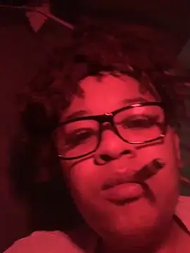 bustypothead online show from September 9, 2025, 6:24 am