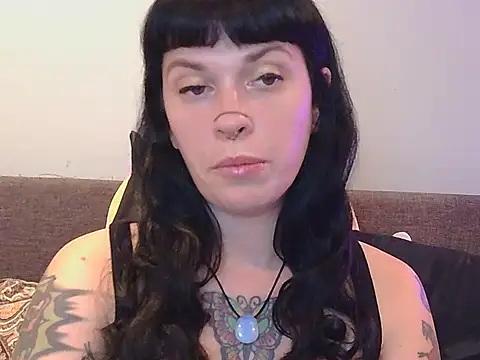 Marcelinegoddess online show from November 6, 2025, 3:07 am