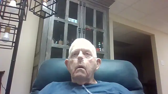 Snapshot of bootlegmanz chatting on September 20, 2025, 11:33 am bootlegmanz online show from September 20, 2025, 11:33 am