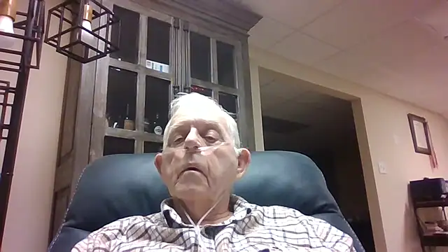 bootlegmanz online show from November 4, 2025, 1:21 pm