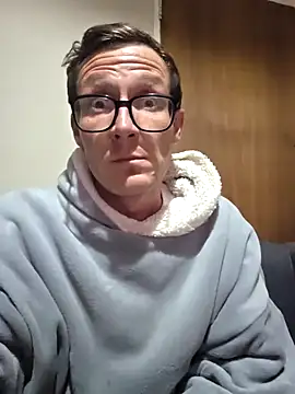 Snapshot of TheSouthernKing chatting on September 30, 2025, 9:31 pm TheSouthernKing online show from September 30, 2025, 9:31 pm