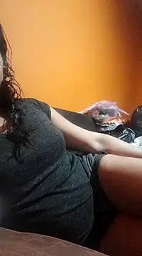 Snapshot of miicheele32 chatting on February 3, 2025, 8:57 am miicheele32 online show from February 3, 2025, 8:57 am