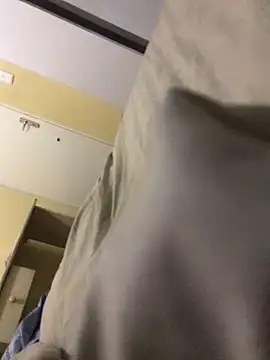 Snapshot of SmallGoodNutts chatting on September 15, 2025, 3:17 am SmallGoodNutts online show from September 15, 2025, 3:17 am