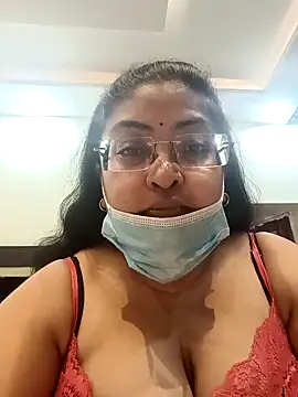 LAVERNIYA  online show from January 4, 2025, 1:31 am