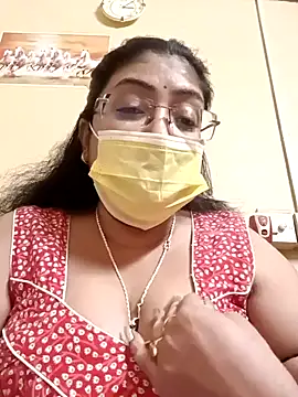 LAVERNIYA  online show from January 18, 2025, 9:45 am