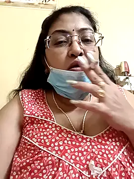 LAVERNIYA  online show from January 28, 2025, 1:38 pm
