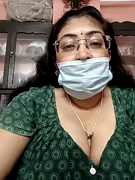 LAVERNIYA  online show from February 2, 2025, 1:19 pm