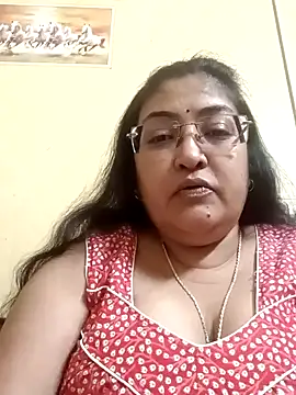 LAVERNIYA  online show from February 15, 2025, 11:28 am