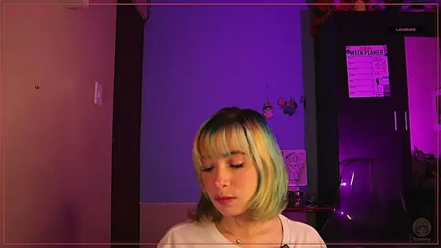 sammy  8 online show from May 12, 2026, 3:03 am
