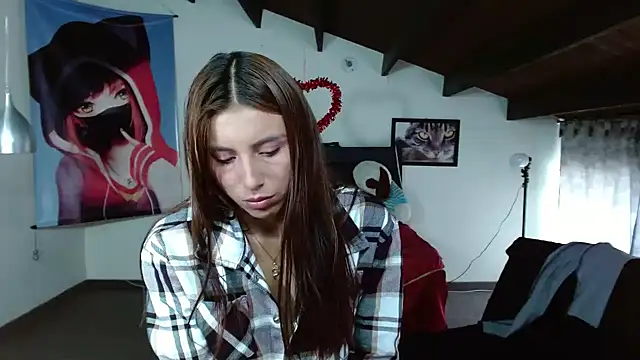 Snapshot of Kloe_Deker chatting on February 5, 2025, 4:47 pm Kloe Deker online show from February 5, 2025, 4:47 pm