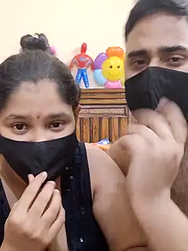 IND COUPLE1 online show from March 5, 2025, 3:29 pm
