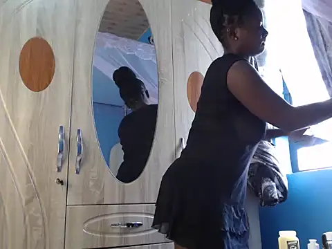 TrishaKalid online show from February 18, 2026, 7:59 am