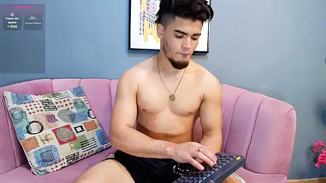 dante fox  online show from January 3, 2025, 2:54 am