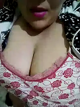 Snapshot of DALO3A85 chatting on March 7, 2025, 7:49 pm DALO3A85 online show from March 7, 2025, 7:49 pm