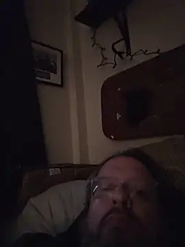 kikdrummer online show from May 17, 2026, 7:32 pm