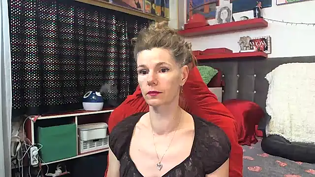 kellyterapy online show from January 16, 2025, 6:16 pm