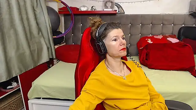 Snapshot of kellyterapy chatting on October 18, 2025, 10:10 pm kellyterapy online show from October 18, 2025, 10:10 pm