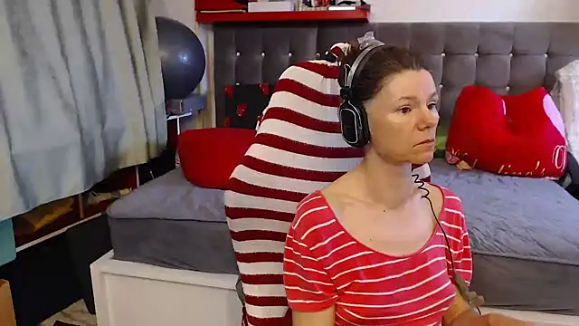 kellyterapy online show from May 4, 2026, 2:13 pm