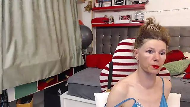 kellyterapy online show from July 13, 2026, 8:55 pm