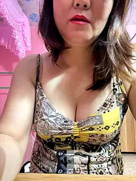 Snapshot of Ory22 chatting on October 3, 2025, 12:02 pm Ory22 online show from October 3, 2025, 12:02 pm