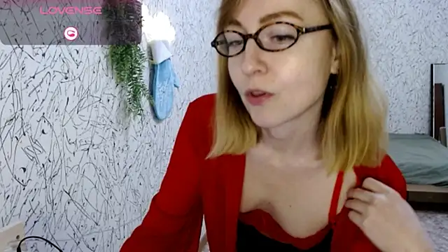 Snapshot of Athena_Richards chatting on February 24, 2026, 2:15 pm Athena Richards online show from February 24, 2026, 2:15 pm