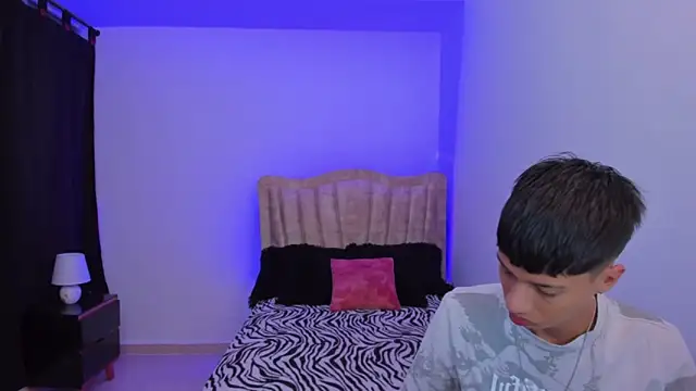 Juan Nd Steven online show from September 12, 2025, 4:23 am