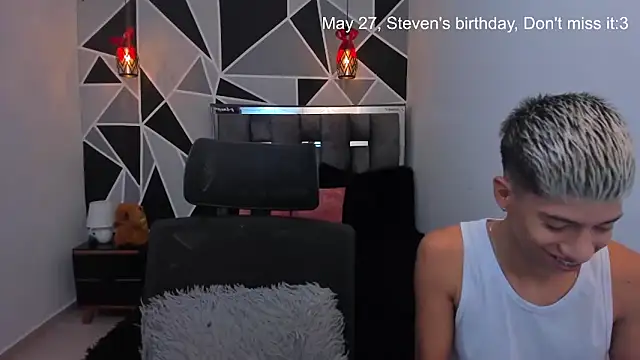 Snapshot of Juan_Nd_Steven chatting on May 14, 2026, 1:34 am Juan Nd Steven online show from May 14, 2026, 1:34 am