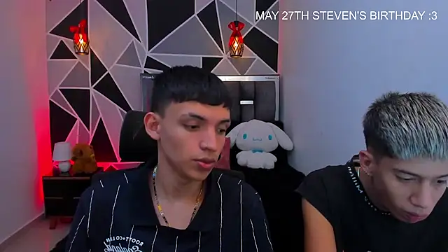 Snapshot of Juan_Nd_Steven chatting on May 19, 2026, 10:27 pm Juan Nd Steven online show from May 19, 2026, 10:27 pm