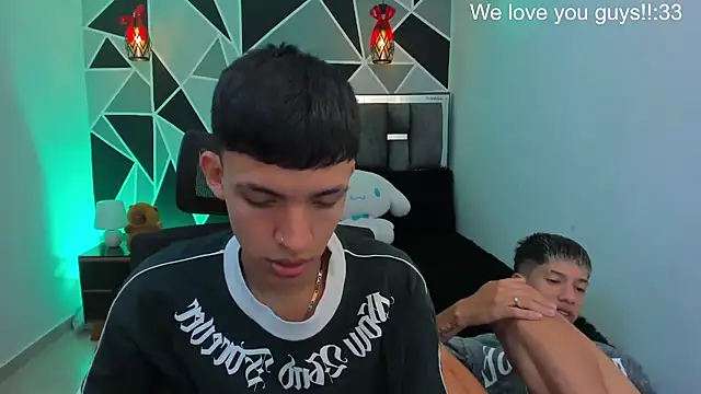 Snapshot of Juan_Nd_Steven chatting on June 3, 2026, 10:26 pm Juan Nd Steven online show from June 3, 2026, 10:26 pm
